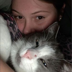 Meet your Posher, Mallory